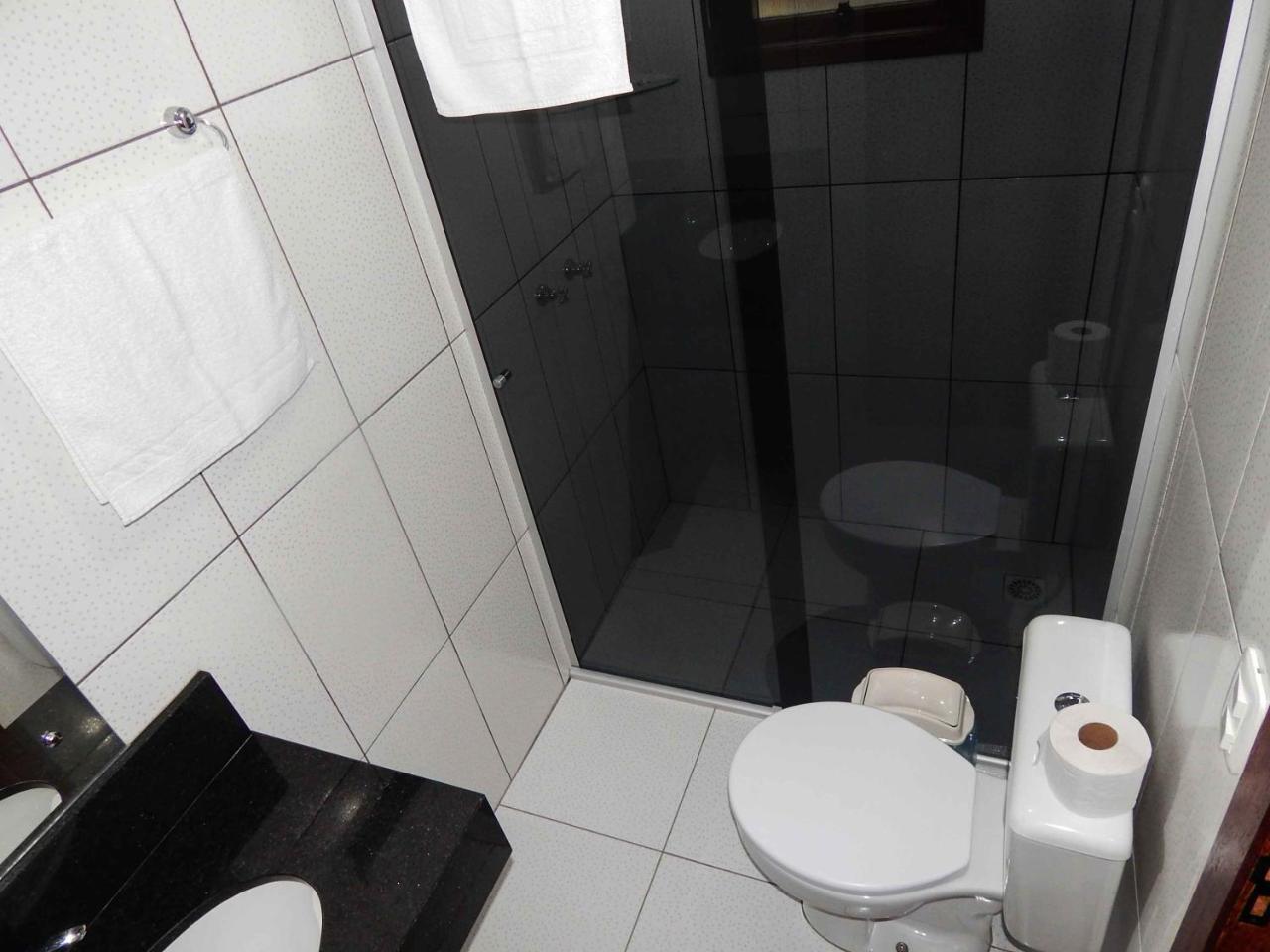 Gramado Suites Residence Possui 5 Quartos E 5 Banheiros Extérieur photo